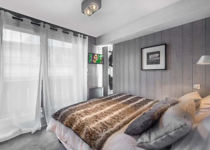 Daire Abondance : Grand Raffine A Avec Parking Et Wifi - Fr-1-563-14